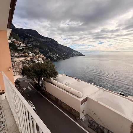 Appartamento Maison Raphael *